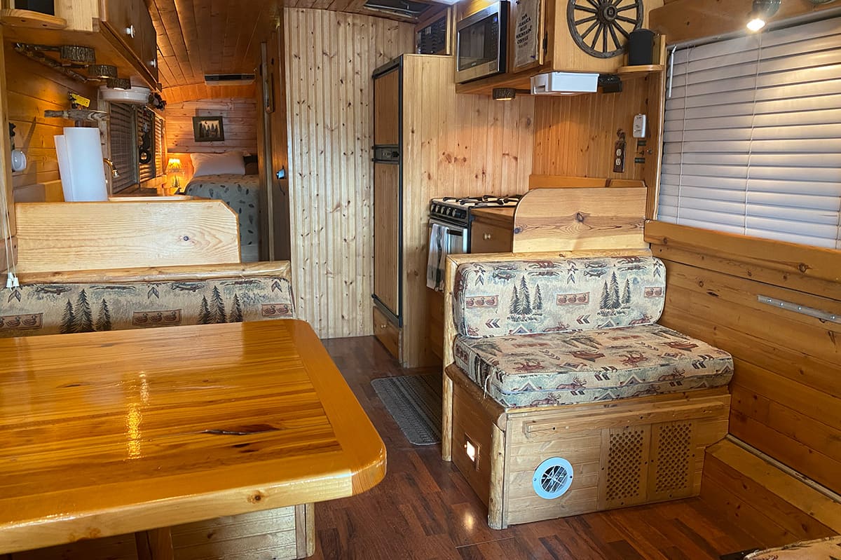 0010 The Original Moose Creek Motor Cabin 15