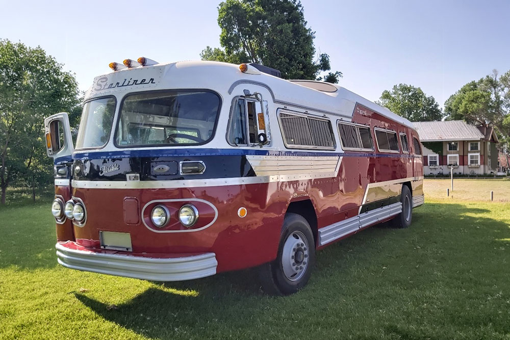 1957 Flxible Starliner