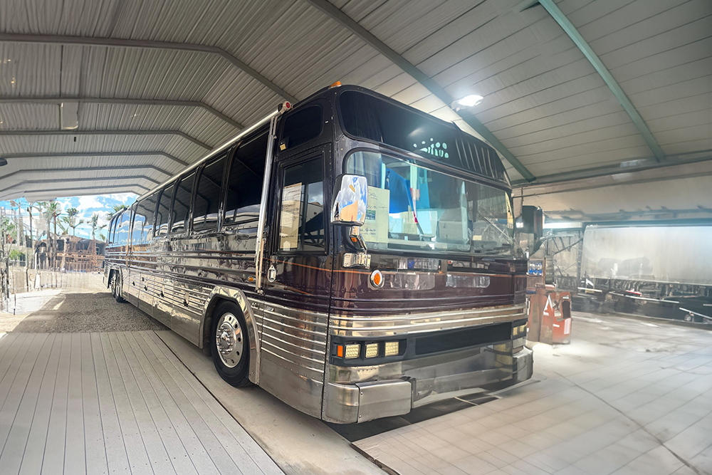 1979 80 Prevost Bus Conversion
