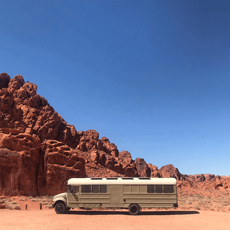 Sköyp Skoolie – A 2002 - bus conversion photo