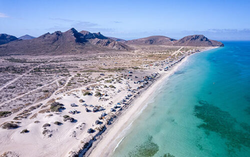 Buses, Vans, and Nomads in Baja! Escapar a la Baja, Cuatro - bus conversion photo