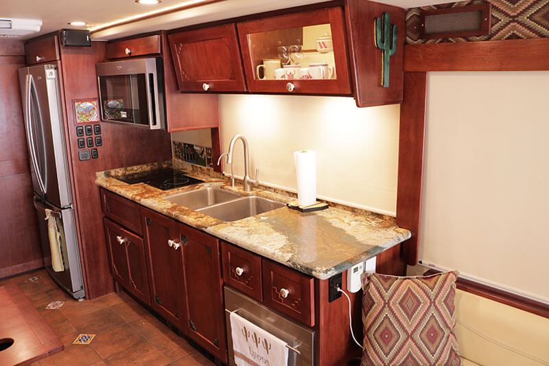 The Saguaro Bus – A 1994 MCI DL3-45 - bus conversion photo