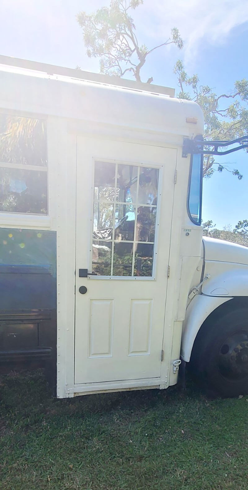 2007 International CE Skoolie-8