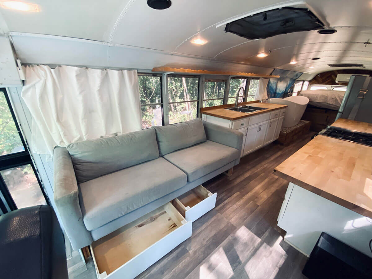 2001 International 3800-pic-8