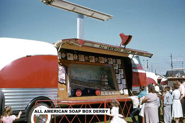 A GM Parade – The Futurliner - bus conversion photo