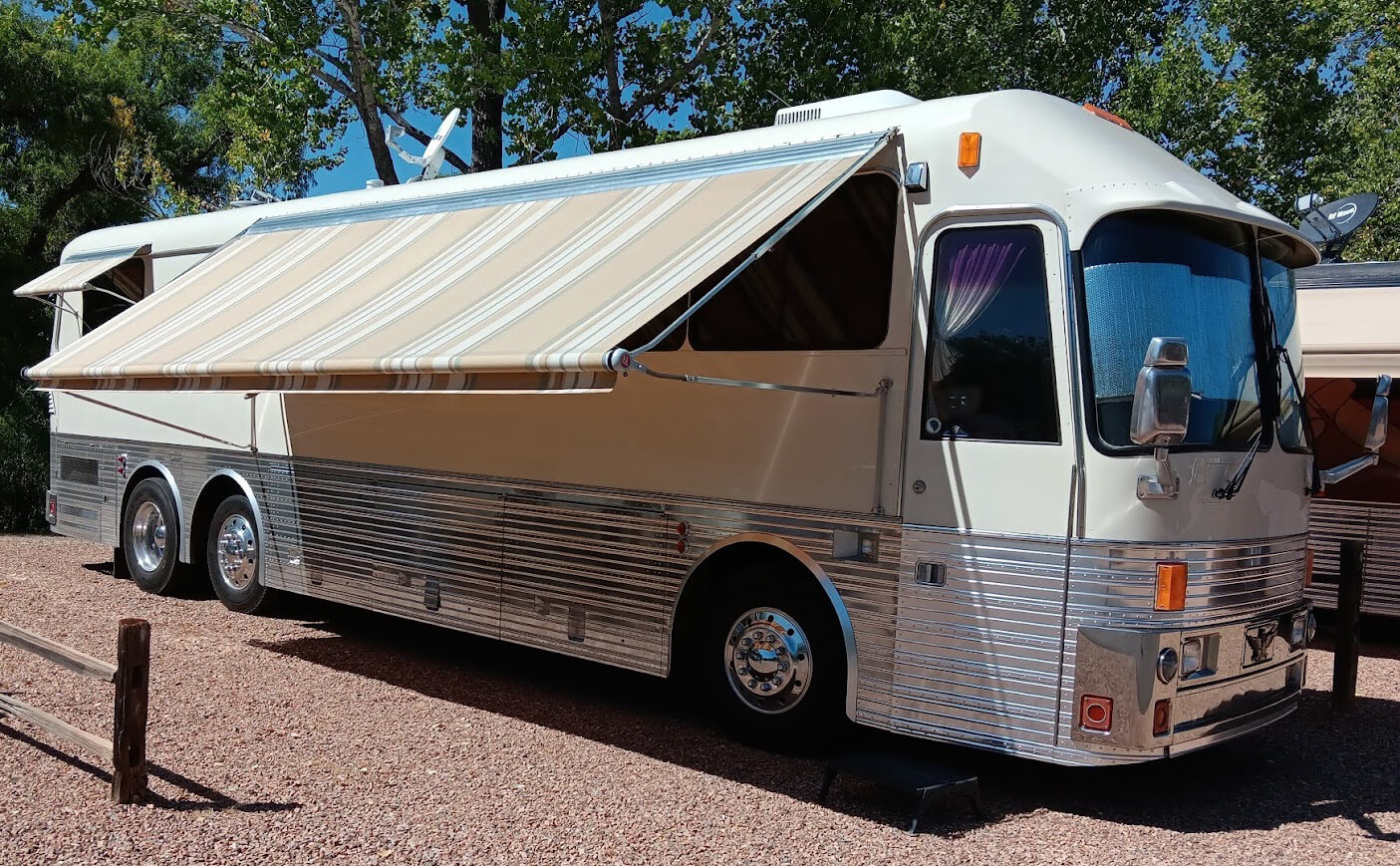 The Bus Conversion Road Travels 2023 Rallies - bus conversion photo