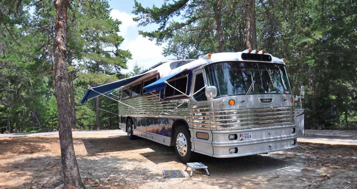 Best Of Show | Bus Conversion Magazine photo