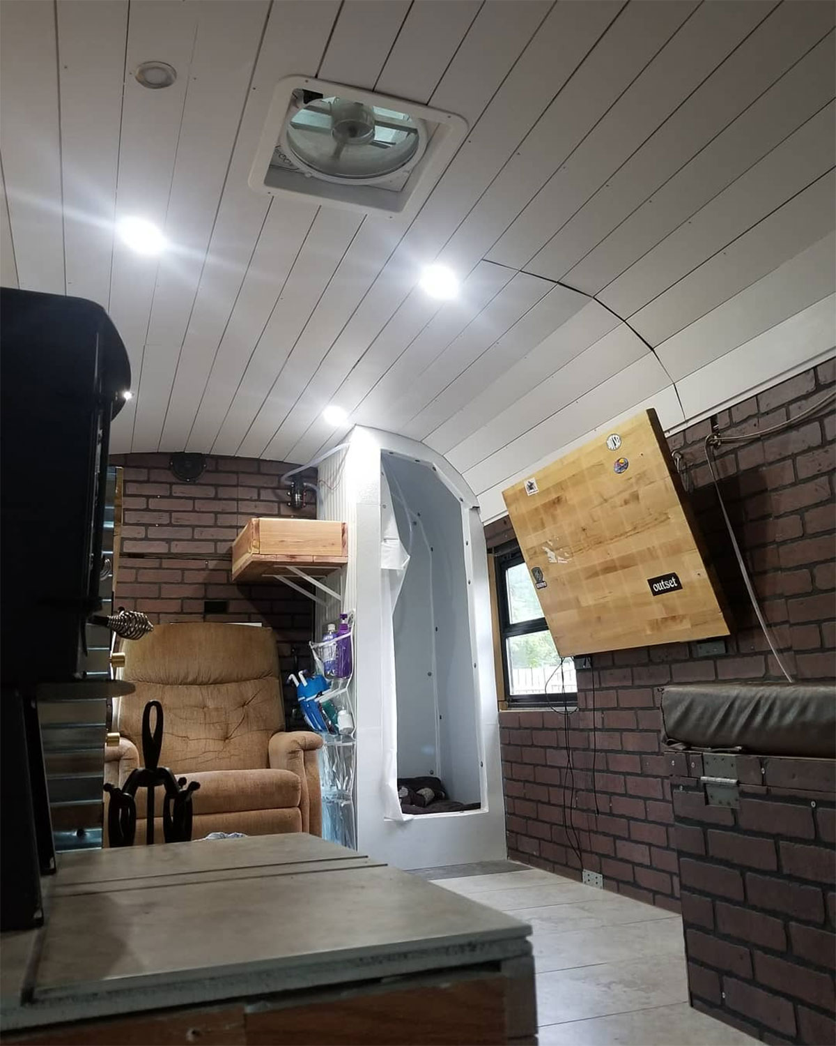 Budd the Bus – A 2001 Chevy Express 3500 Skoolie - bus conversion photo