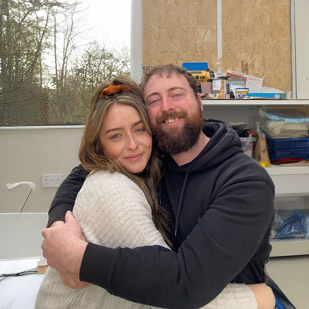 Jon-and-Holly-Howard-Bio-Picture