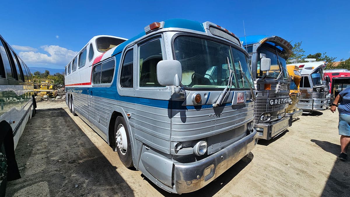 The 2024 SoCal Mini-Rally - bus conversion photo