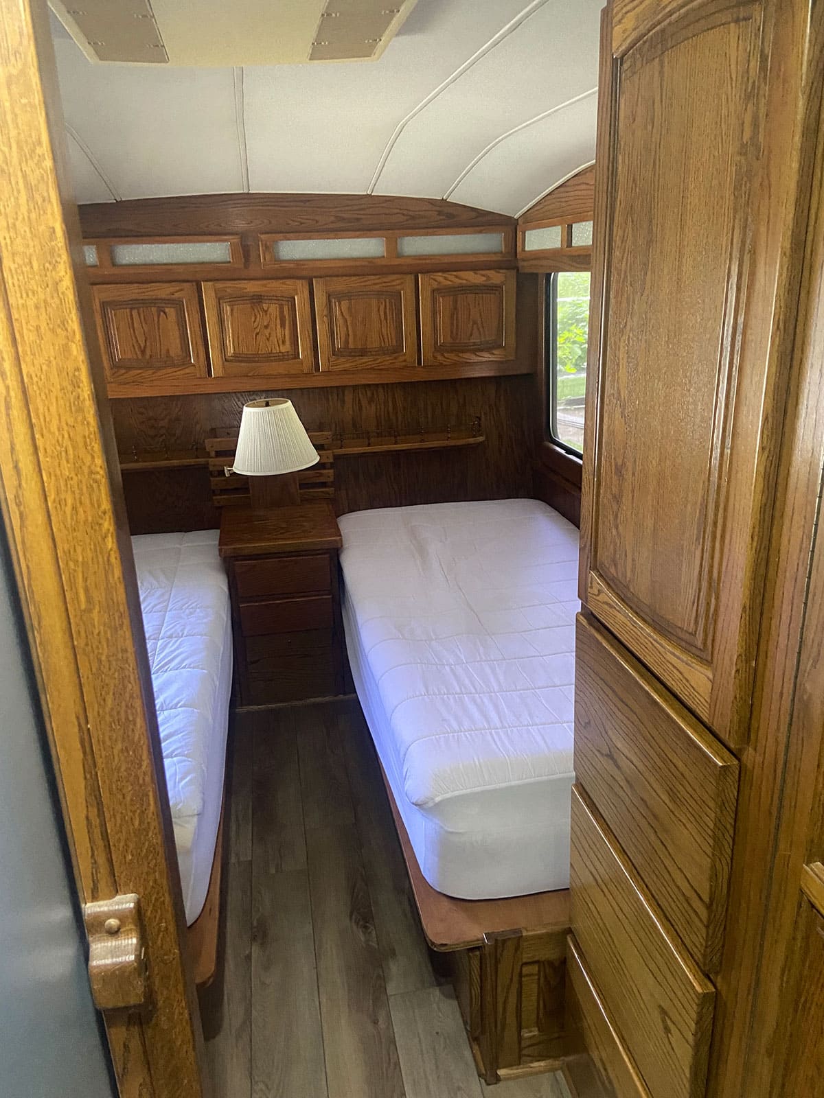 MCI 9 - Pawnee Coach-pic-14