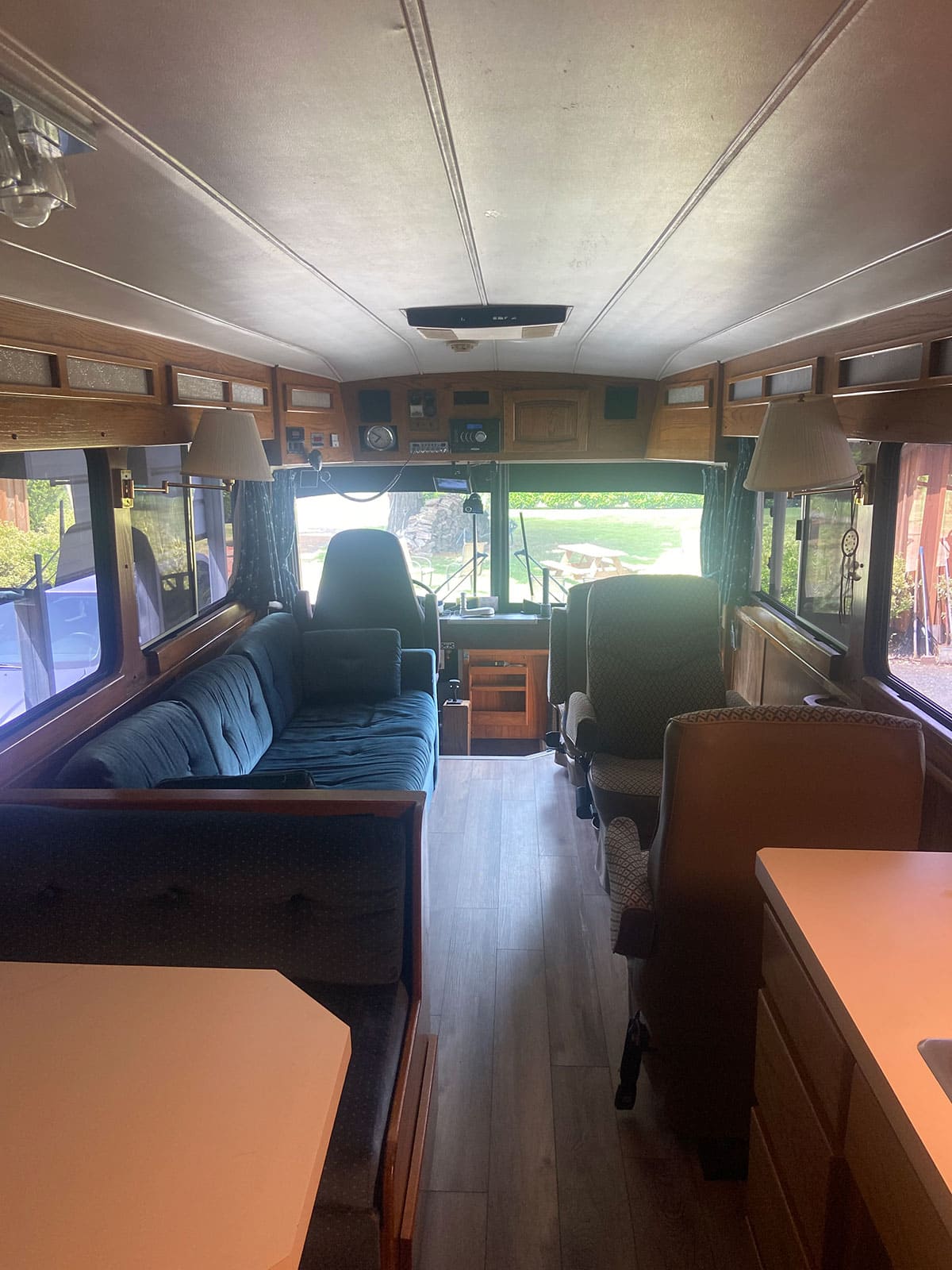 MCI 9 - Pawnee Coach-pic-16