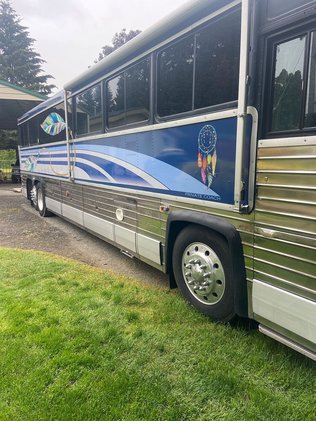 MCI 9 - Pawnee Coach-pic-5