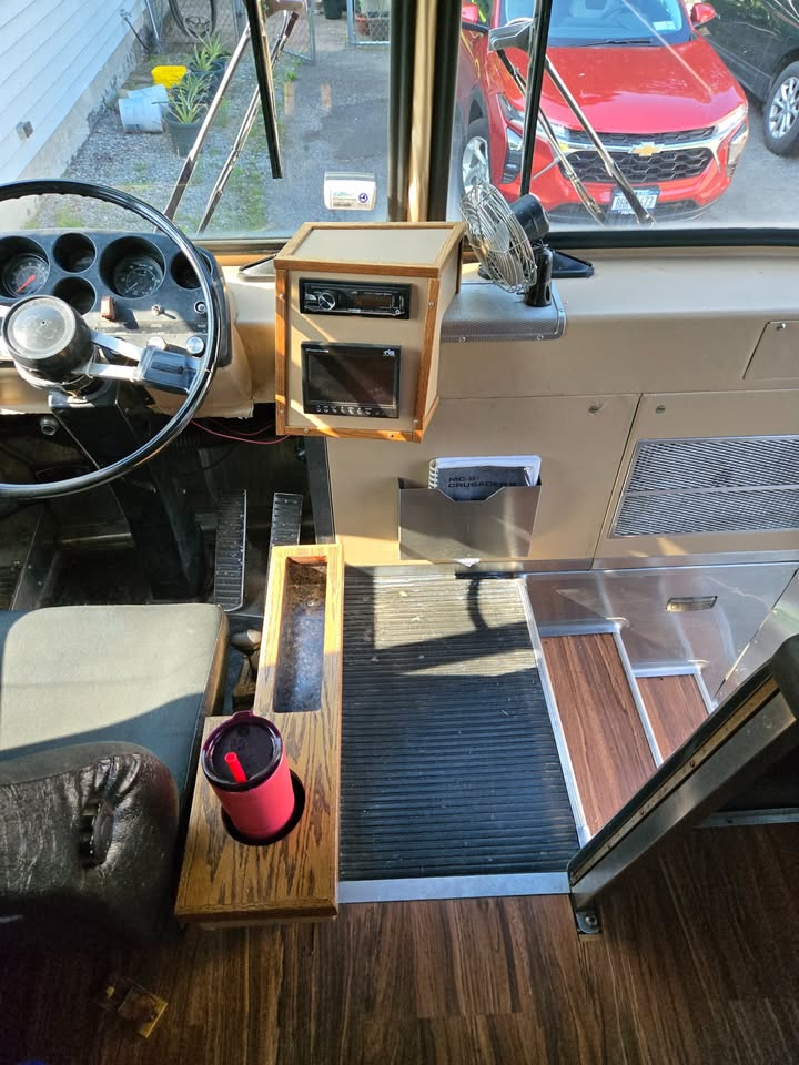 ff c32ab007b8040776504d4e5ae47c76e6 ff bus 9