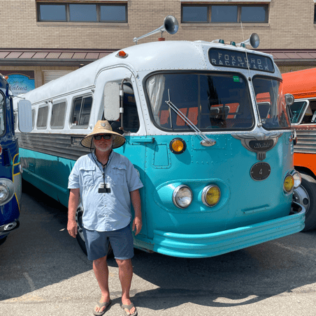 RVUpgrades.com Best Repower – Steve & Shelli Cramer’s 1947 Flxible Clipper